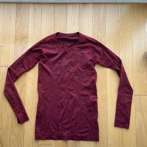 Lululemon long sleeve shirt